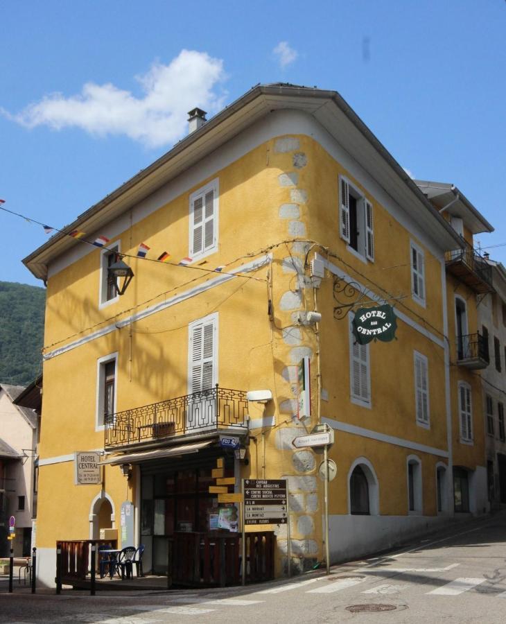 Hotel Central Saint-Pierre-d'Albigny Exterior photo
